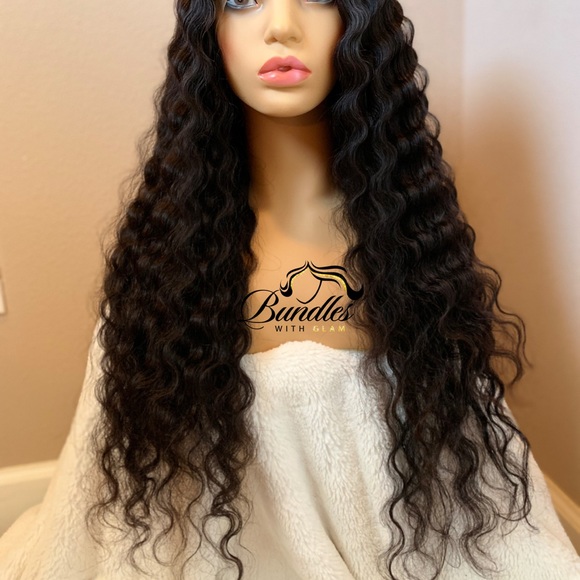 Beautiful 26’ Natural Color Custom Lace Unit - Picture 6 of 8